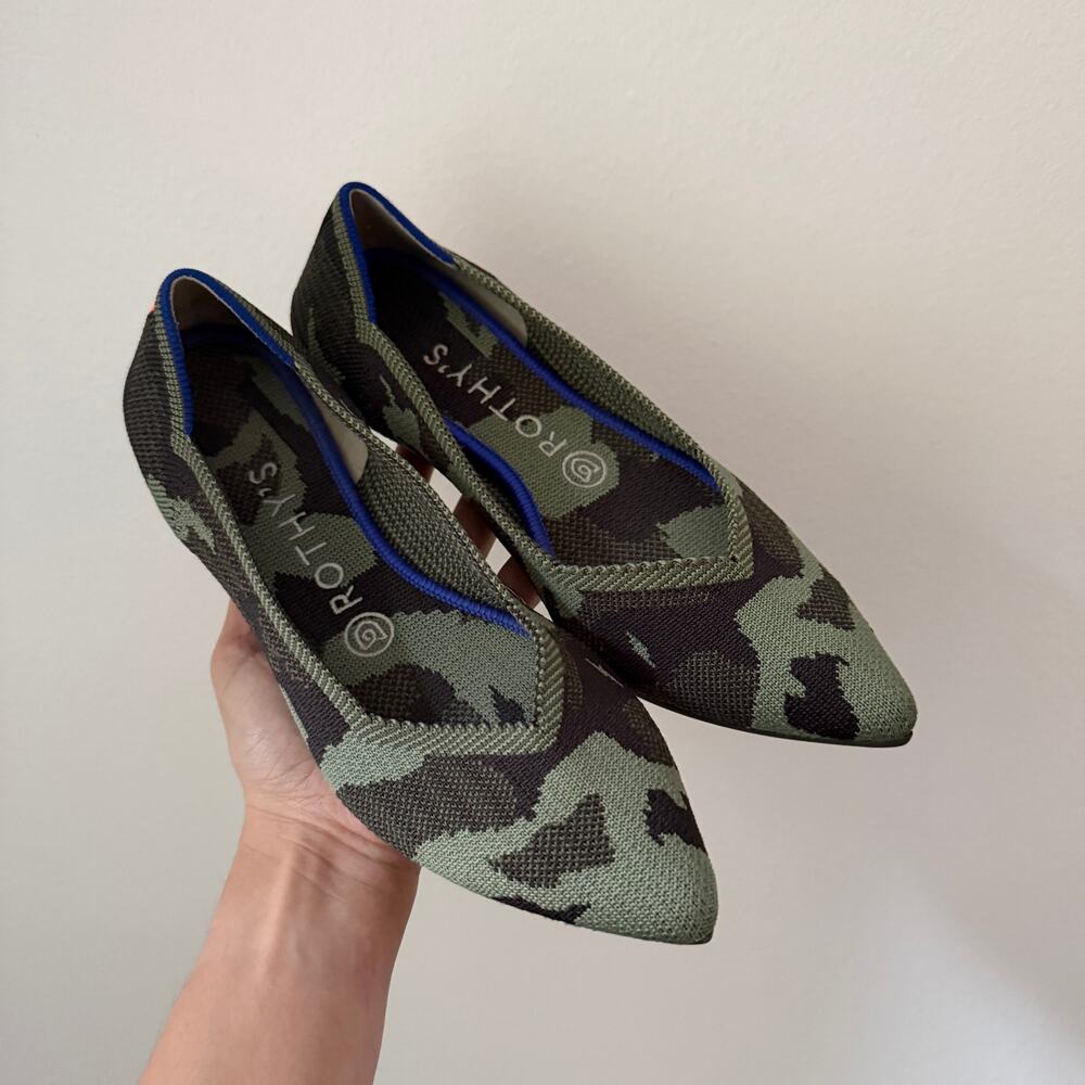 Rothy’s The Point in Camo Flats Sz 8